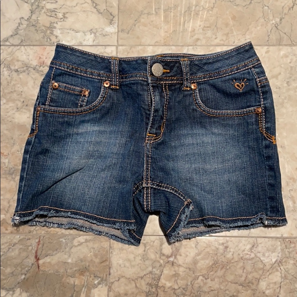 CUTE JUSTICE SIMPLY LOW JEAN SHORTS